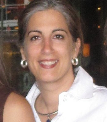 Portrait of Gina Abbott, Realtor.